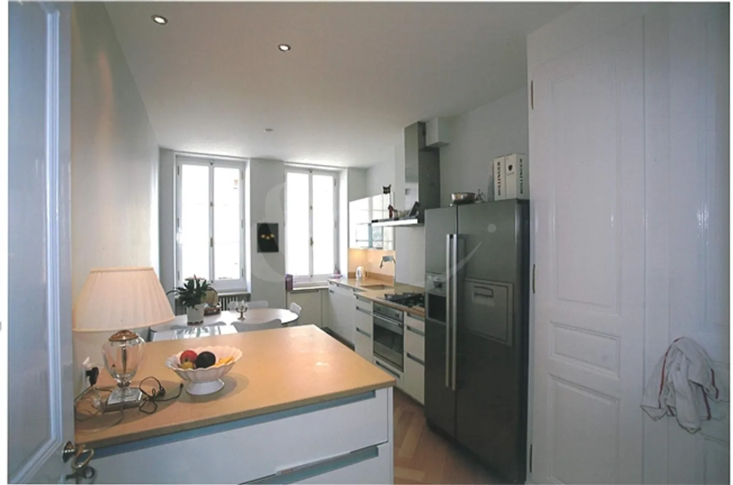 "2 Rue Etienne -Dumont, 6 Rooms" - Photo 2 of 11