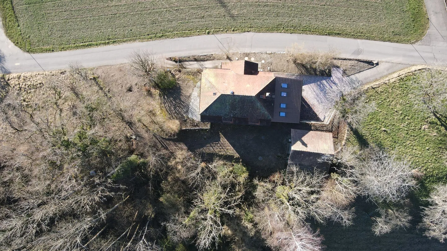 Stupenda casa unifamiliare di 5,5 stanze in affitto in una posizione tranquilla - Foto 16 di 19