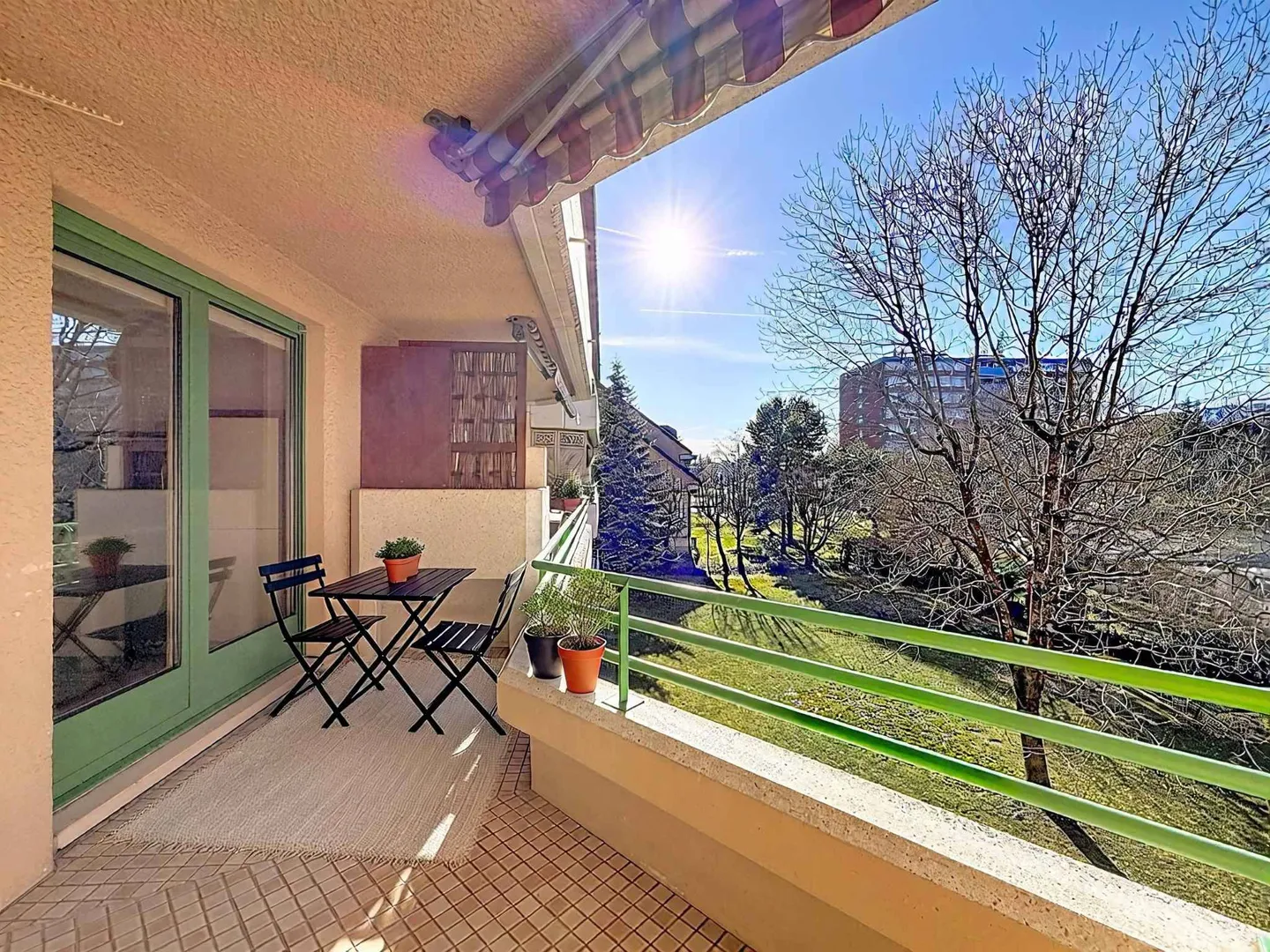 Ideale Lage Wohnung in Gland - Foto 10 von 11