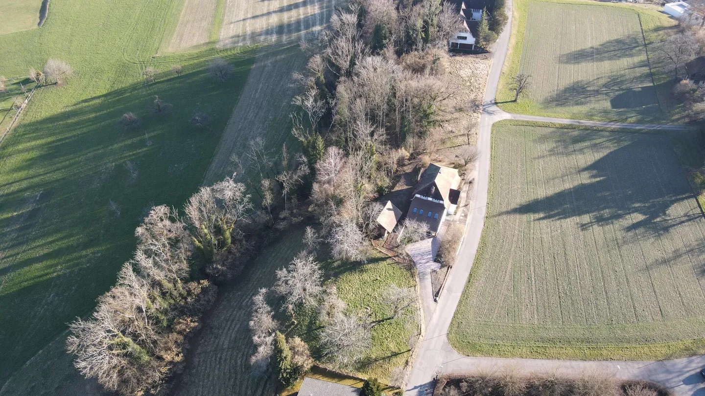Stupenda casa unifamiliare di 5,5 stanze in affitto in una posizione tranquilla - Foto 17 di 19