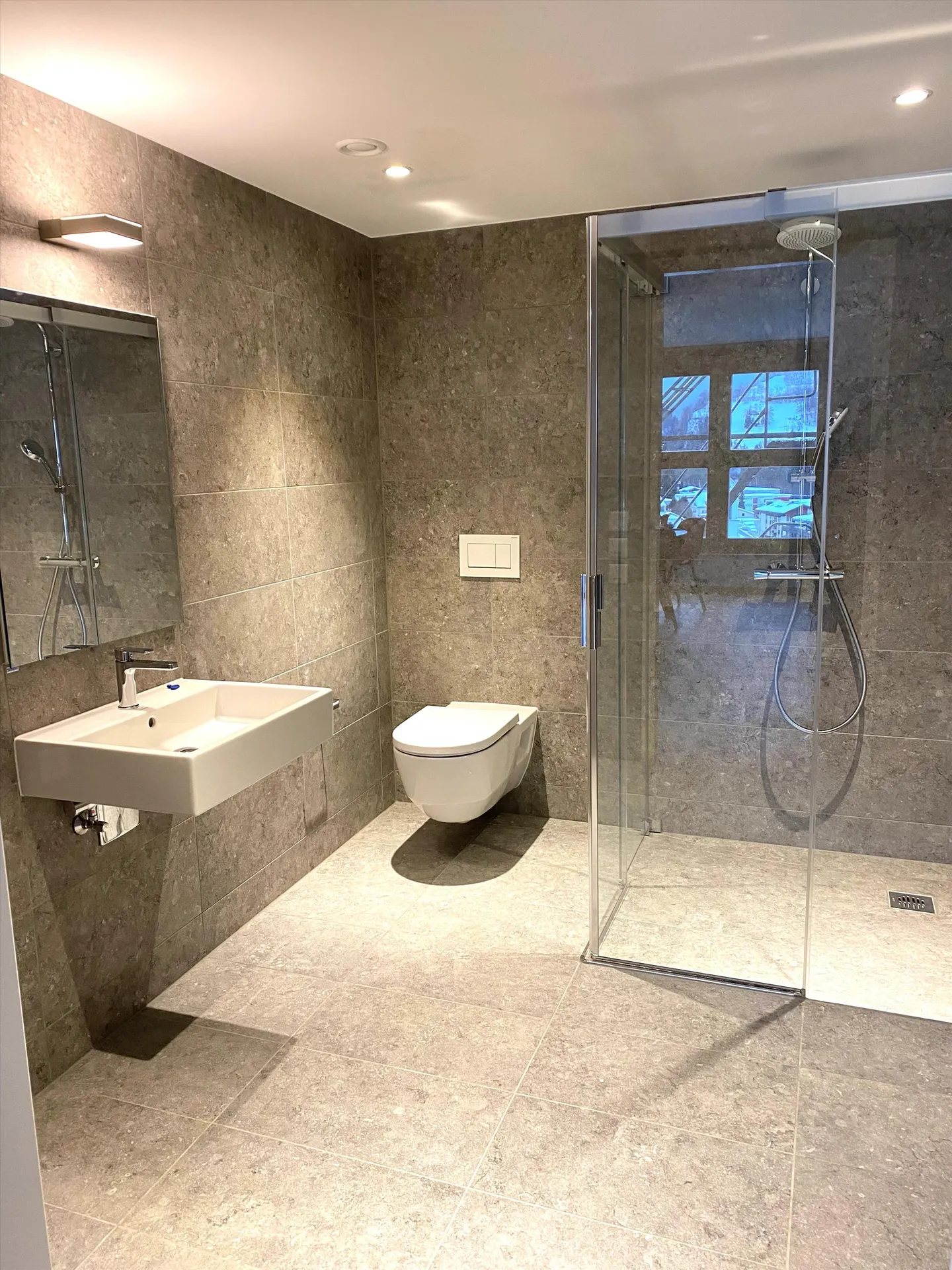 Apartment for rent - Photo 4 of 7