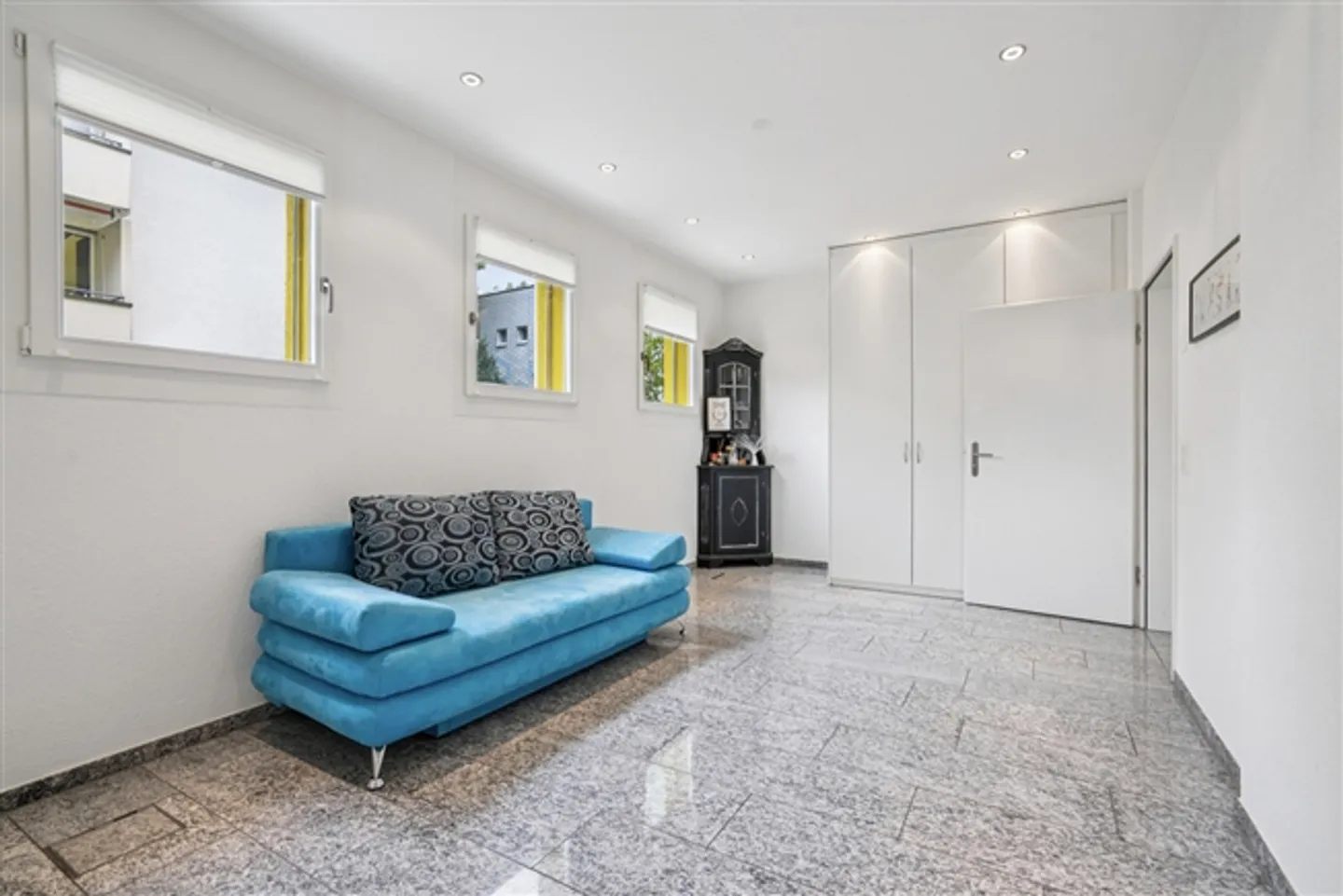 «ALL IN ONE - WOHNEN UND ARBEITEN AN TOPP LAGE» - Foto 8 von 13