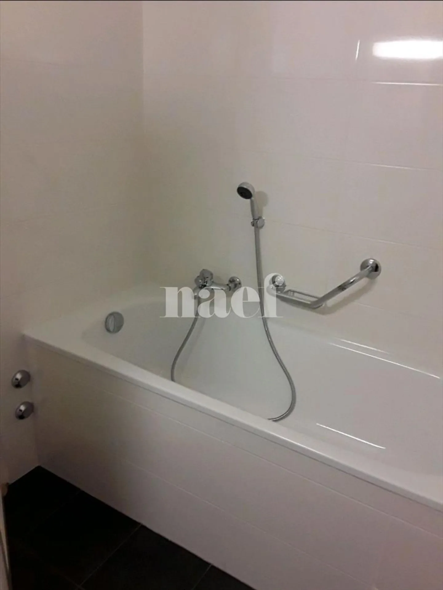 2.5 Room Apartment - Photo 7 of 8