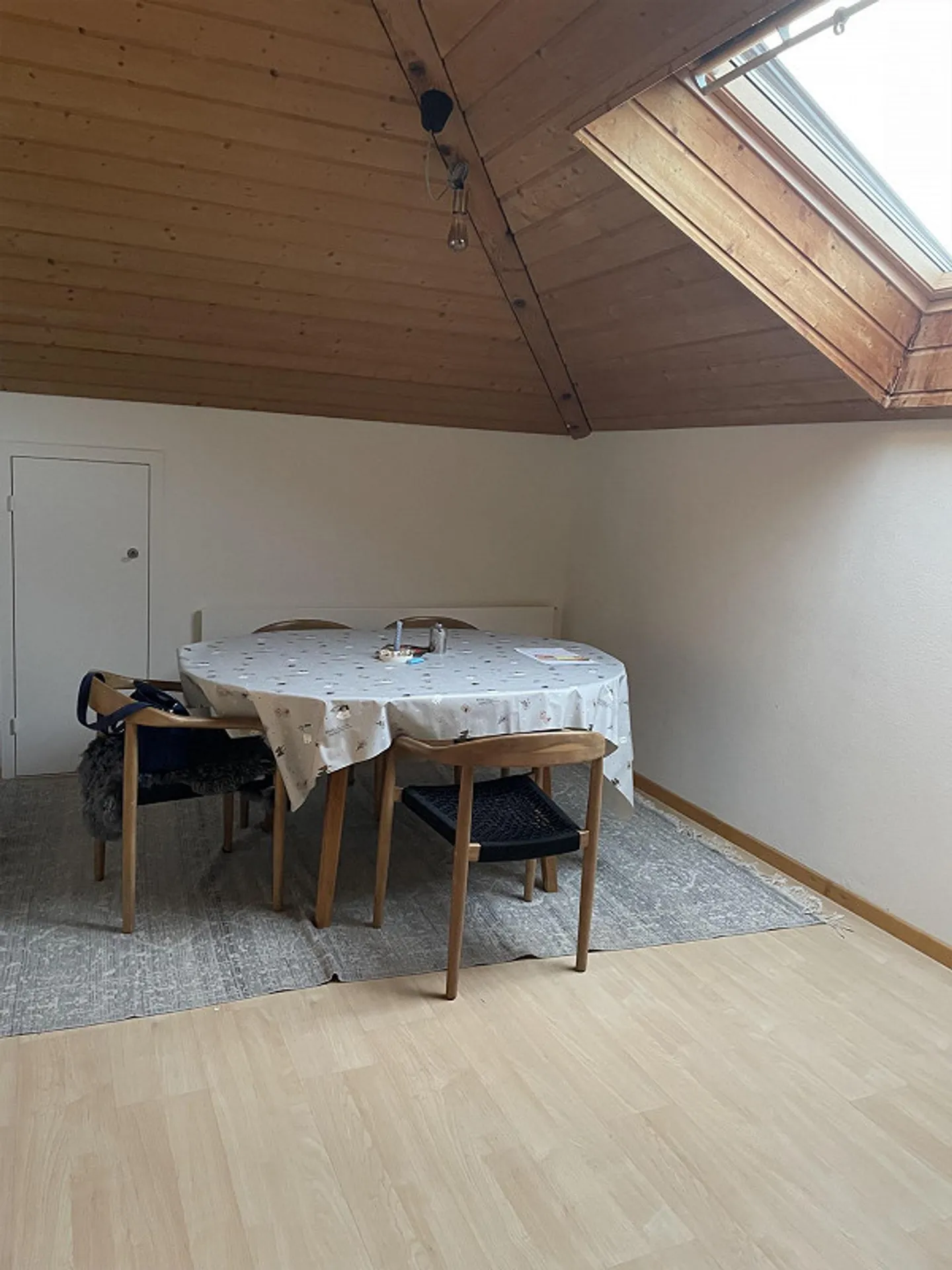 2.5 Attika ZiWo - Nachmieter gesucht - Foto 3 von 3