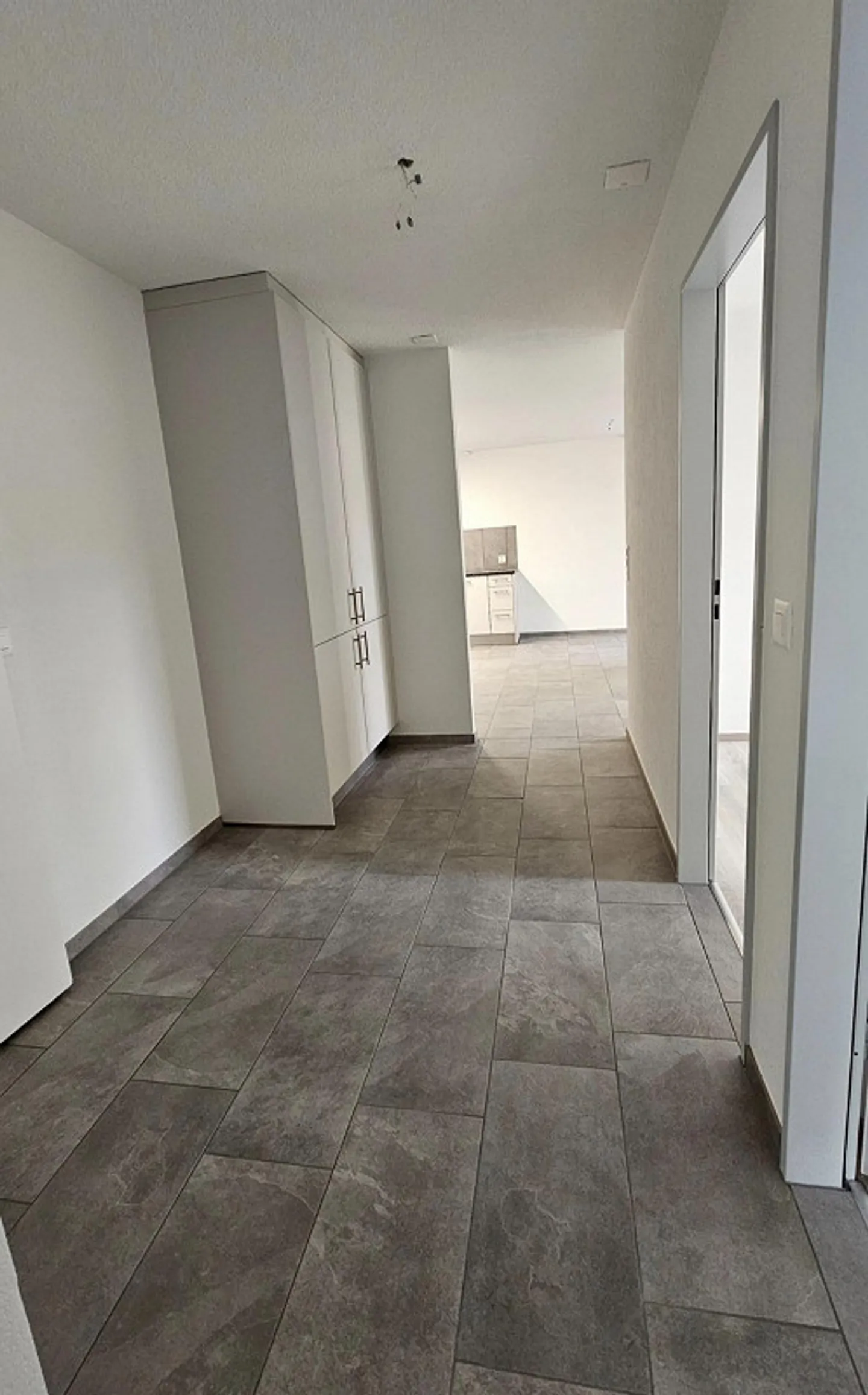 Appartamento con giardino 3,5 locali disponibile dal 01.07 - Foto 7 di 12