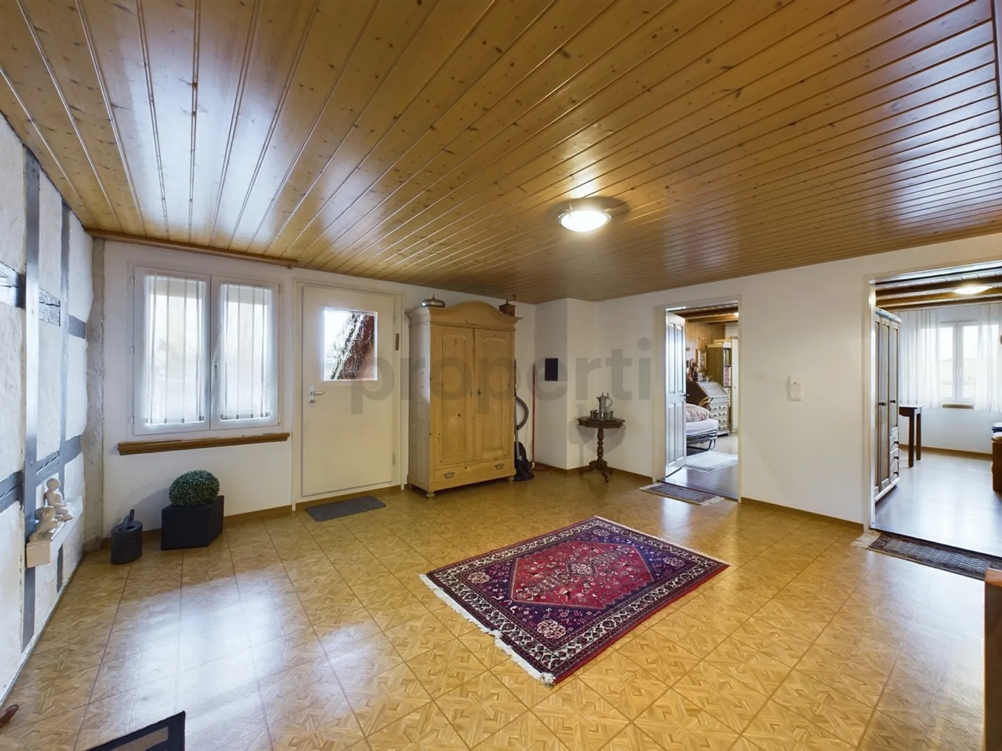 Charmantes Einfamilienhaus Mit Baulandreserve und Vorprojekt für MFH - Foto 9 von 13