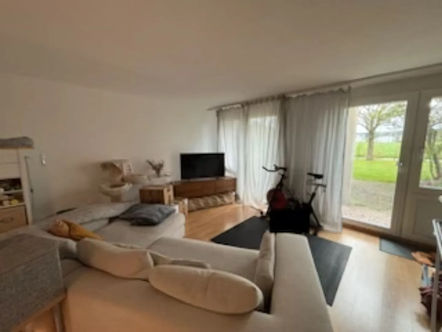 Belle appartement en duplex au rez-de-chaussée - avec accès au jardin - Photo 2 sur 11
