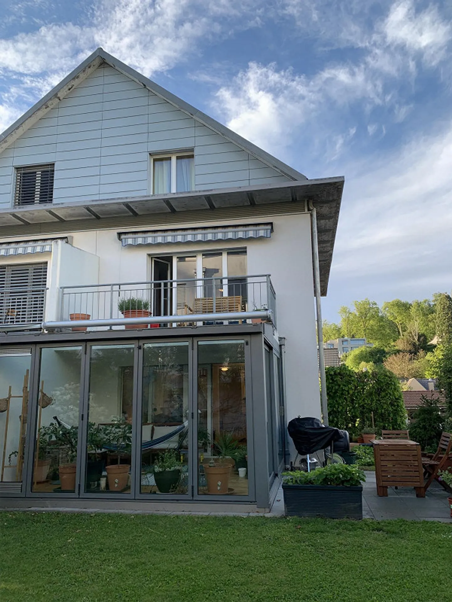 Beautiful double-family house in a quiet location - Photo 11 of 12