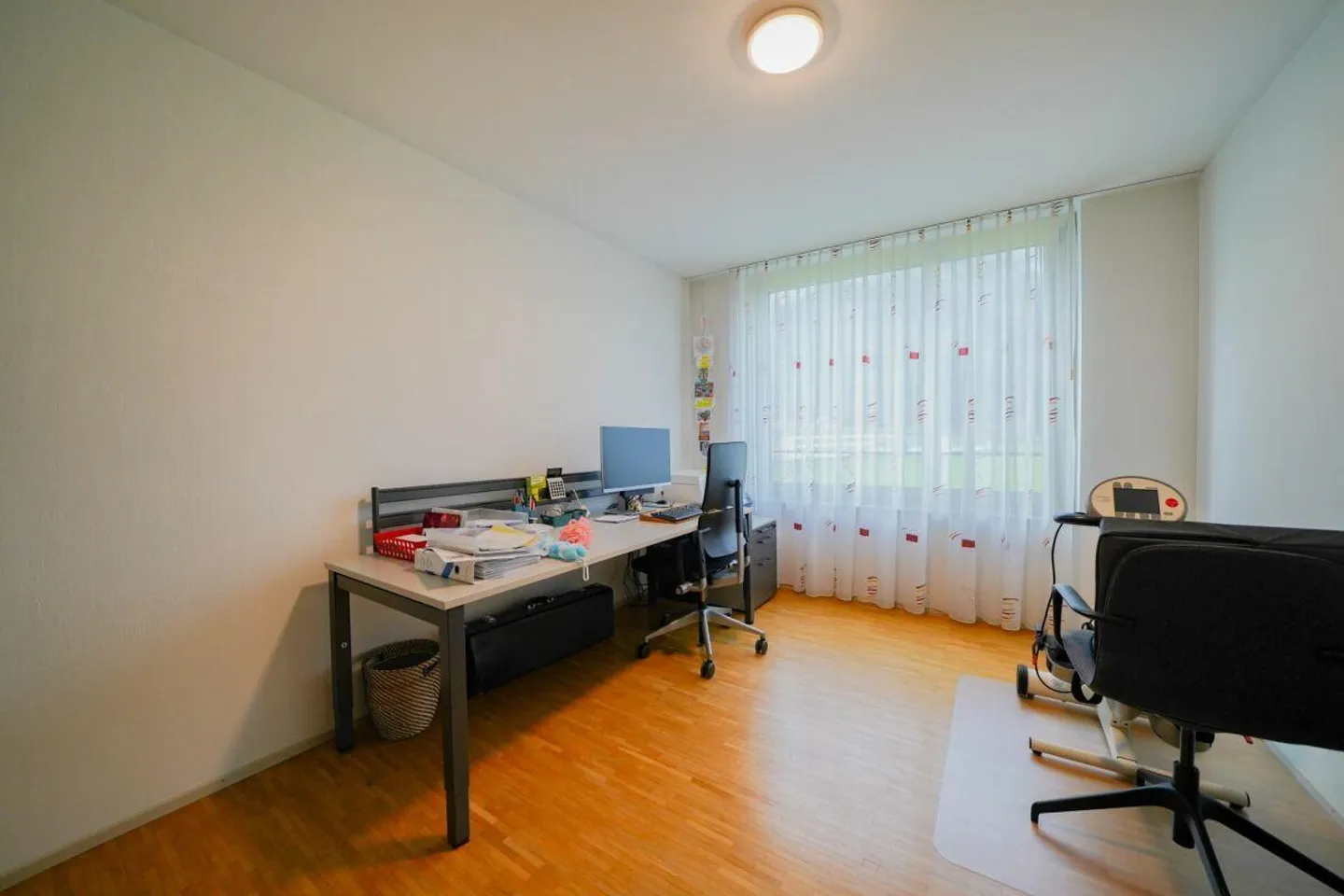 Appartement moderne de 4,5 pièces avec vue imprenable à Büren NW - Photo 5 sur 9