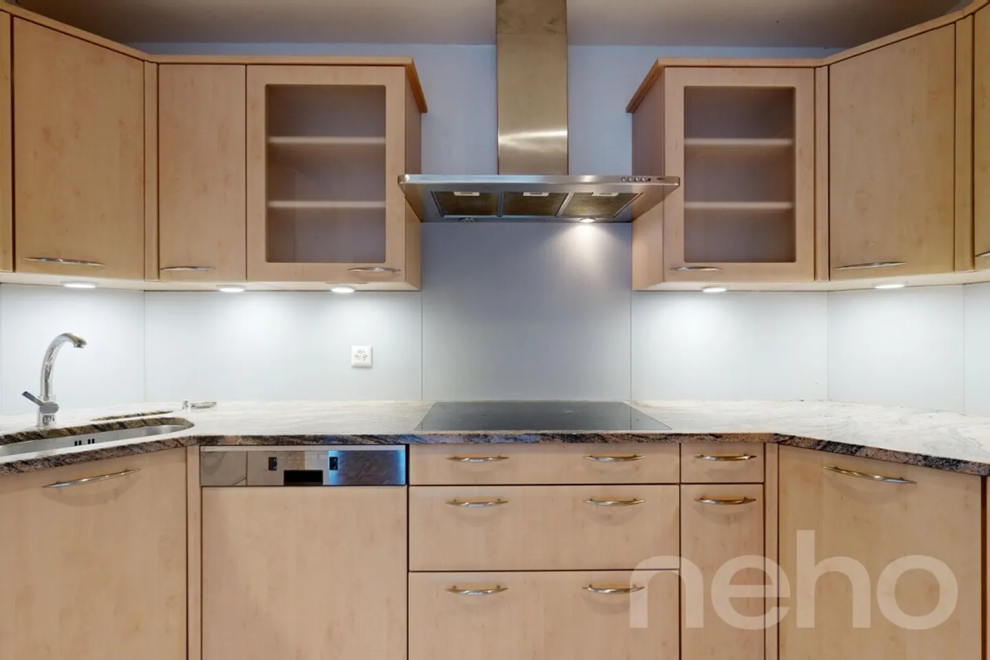 Appartement avec terrasse sud et potentiel de rénovation - Photo 11 sur 12