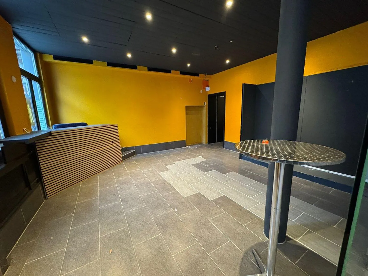 Espace gastro ou commercial charmant dans un emplacement central à St. Gallen - Photo 1 sur 9