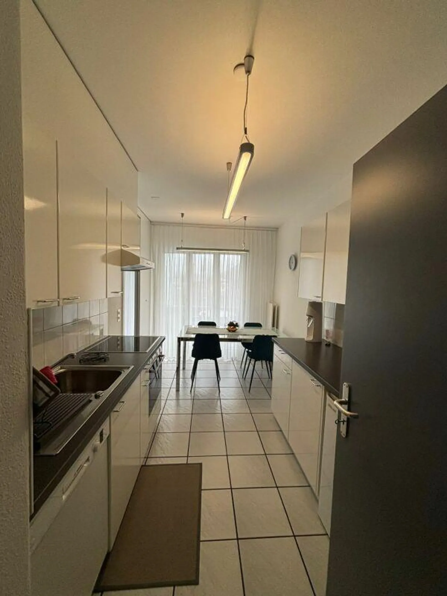 2100, Via Pizzo di Claro 21, appartamento 423 - Foto 1 di 9