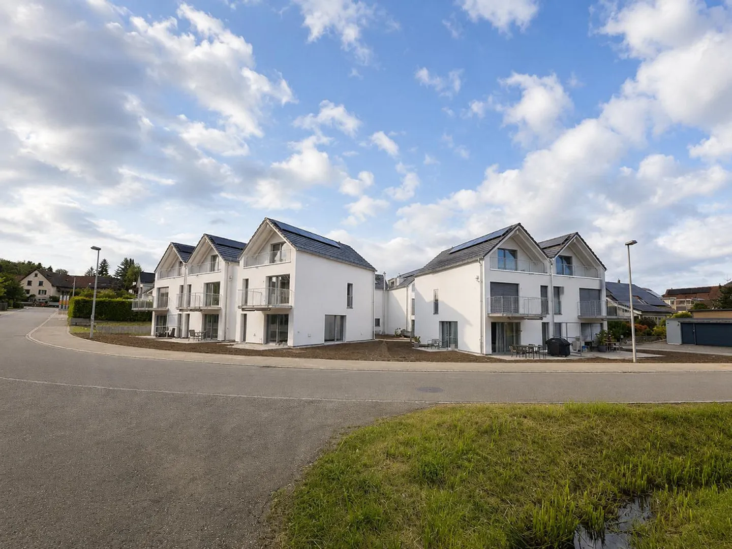 Modernes freistehendes Haus mit Aussicht - Foto 7 von 8