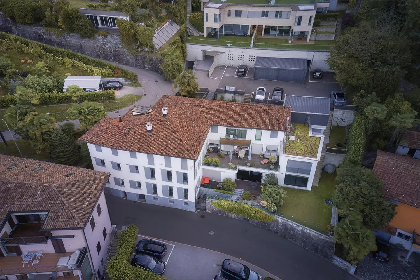 Apartment with Lake View in Figino for Sale - Photo 2 of 12