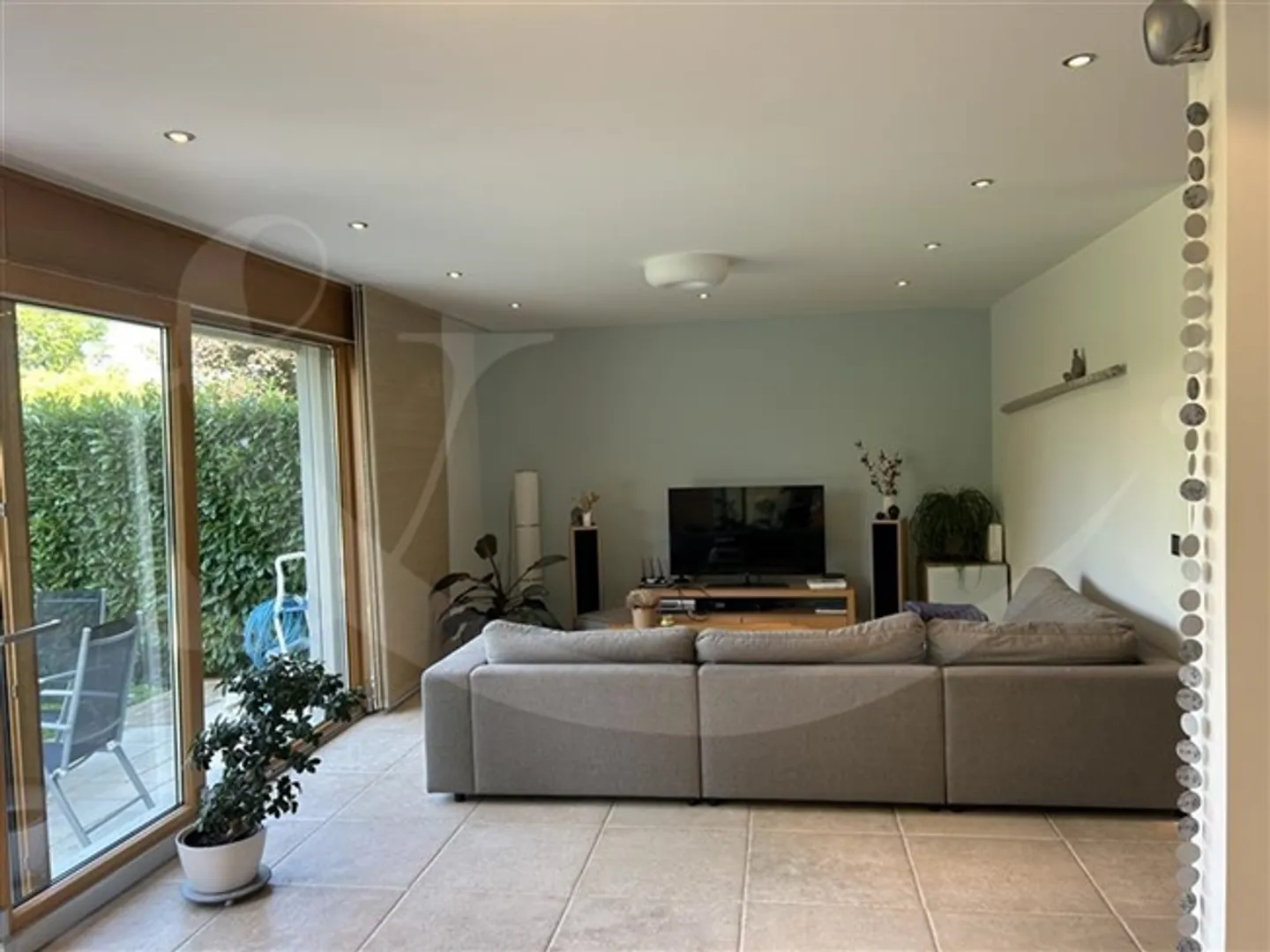 Chemin de Conches 33, villa joliment meublée avec 8 chambres - Photo 4 sur 13