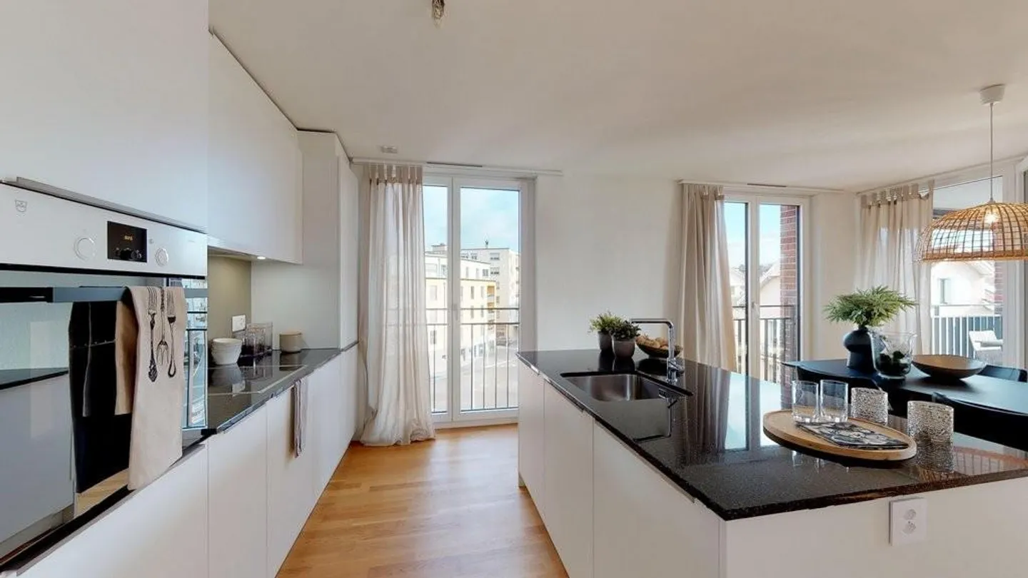 Geräumige Wohnung mit Terrasse - Foto 4 von 11