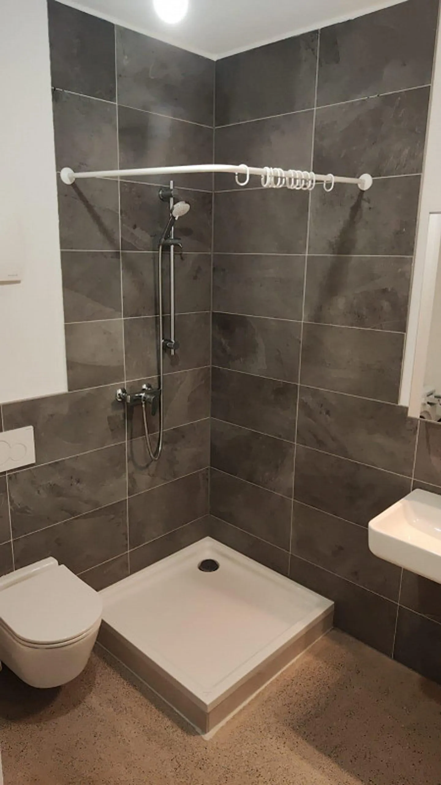 Moderne 2.5-Zimmer-Wohnung - Foto 8 von 11