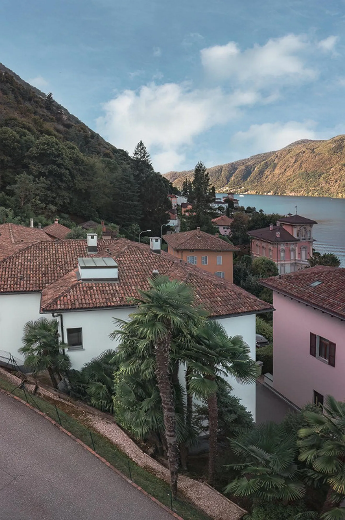 Apartment with Lake View in Figino for Sale - Photo 11 of 12