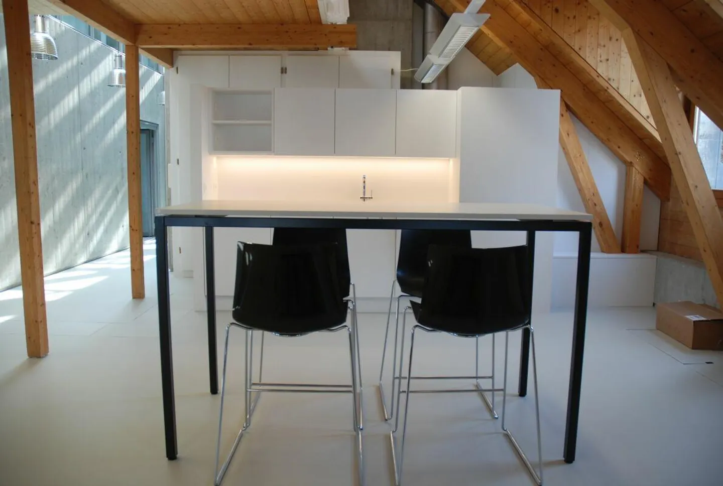 Schöne, grosszügige Büroräumlichkeiten an optimaler Lage Nähe Loryp... - Foto 4 von 20