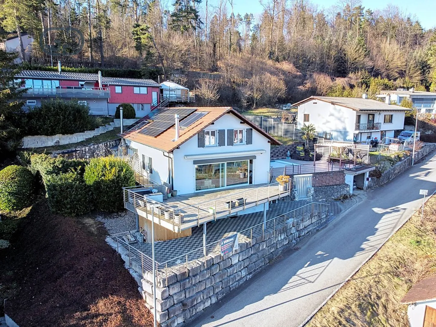 Stunning individual villa with panoramic view - Photo 1 of 13