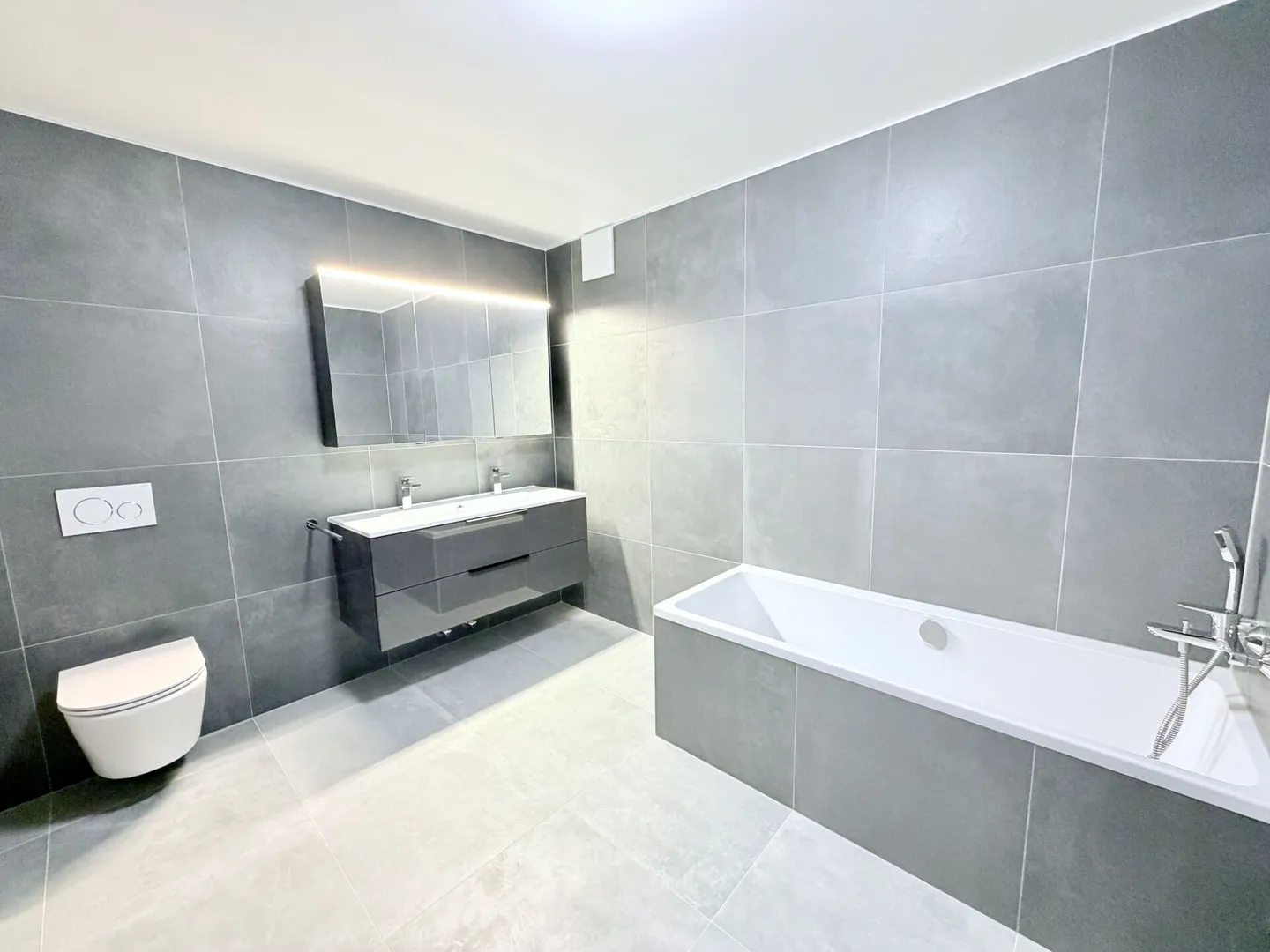 Eccezionale! Appartamento di 5,5 stanze con terrazza - Foto 8 di 10