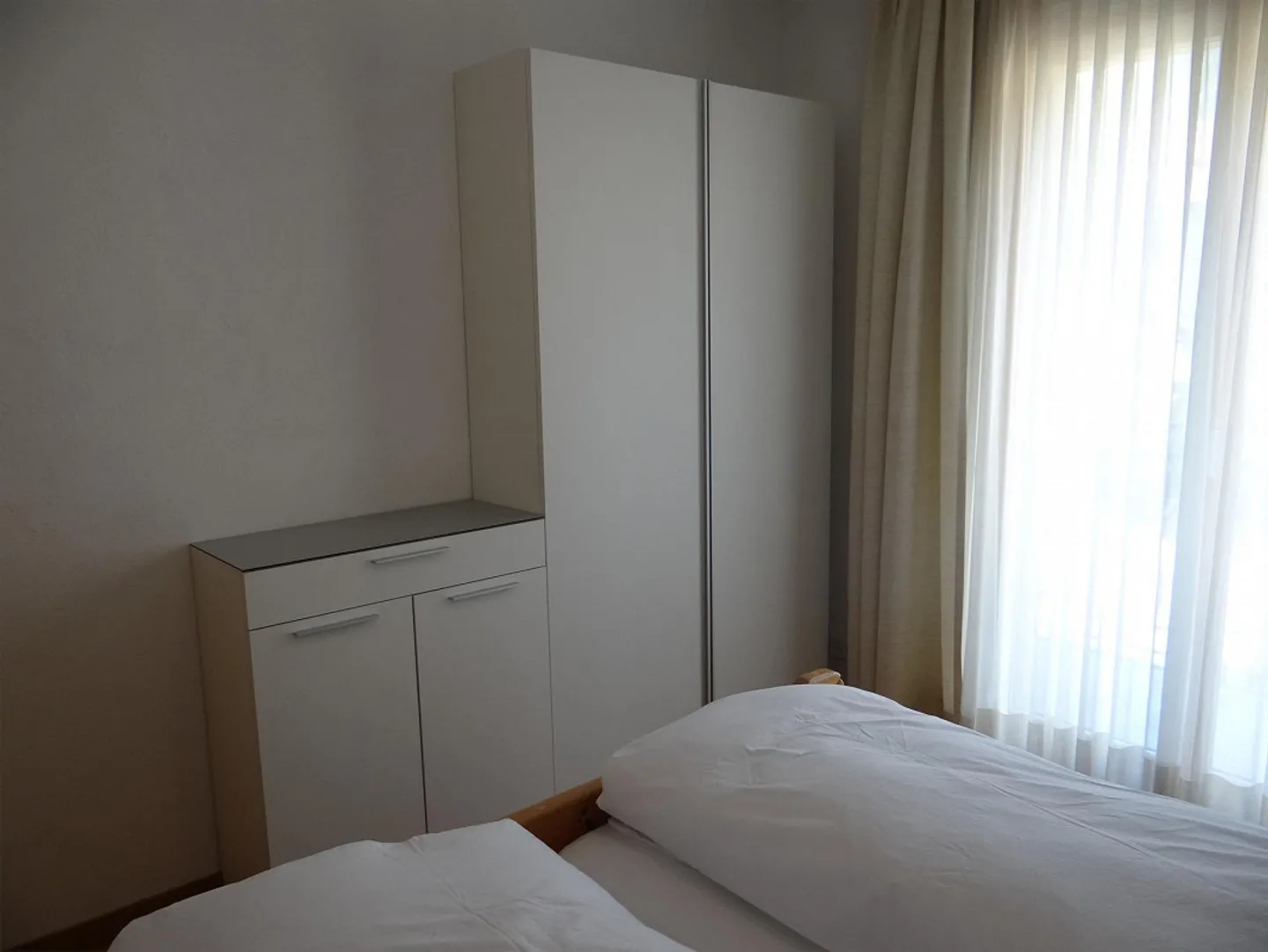 Bright and modern 4-room apartment in ownership standard - Photo 11 of 13