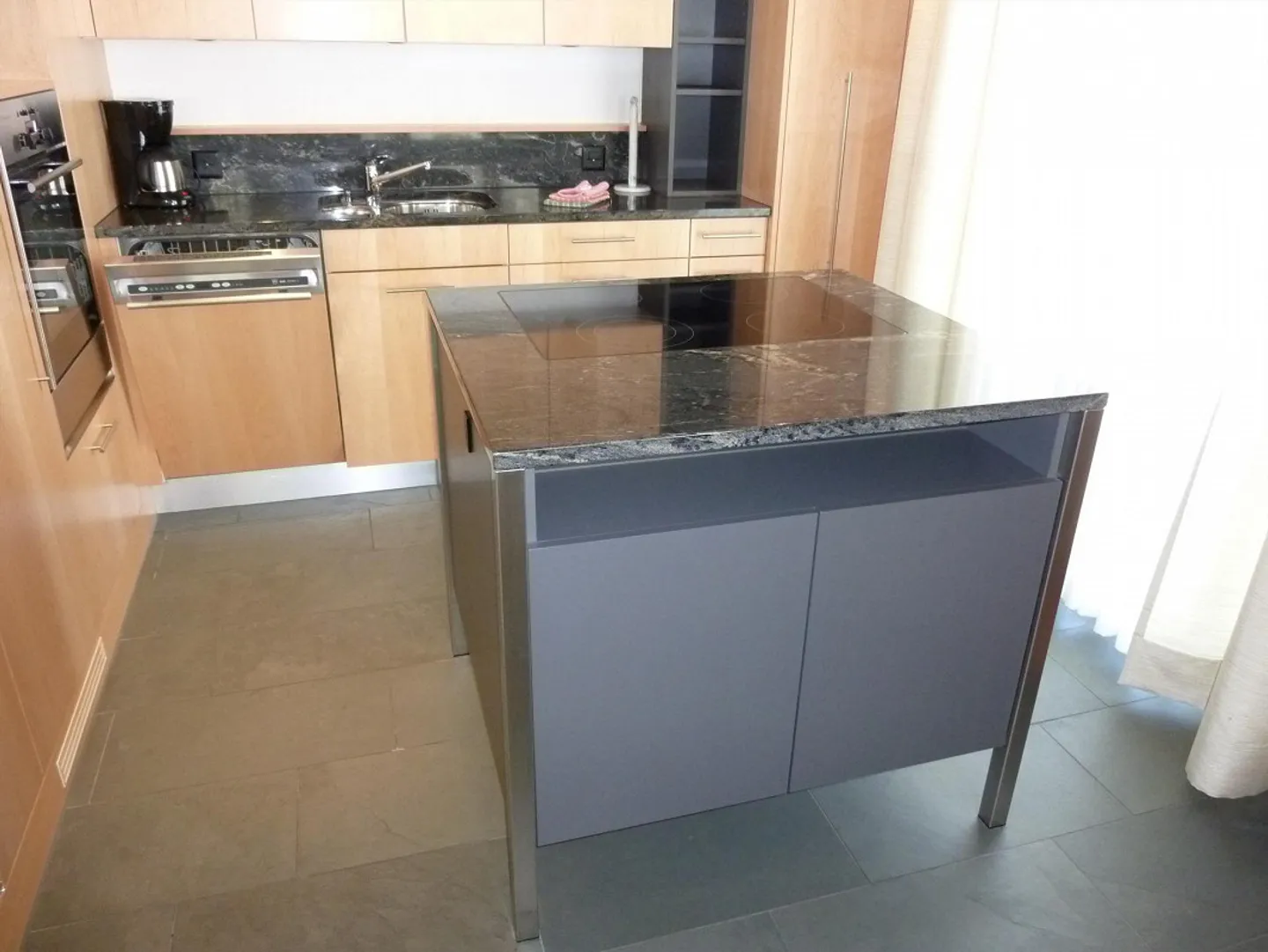 Bright and modern 4-room apartment in ownership standard - Photo 12 of 13