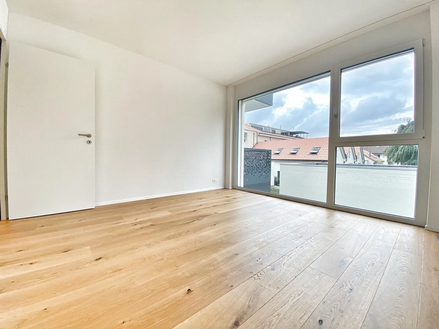 Appartement moderne et confortable de 3½ pièces dans la verdure - Photo 4 sur 6