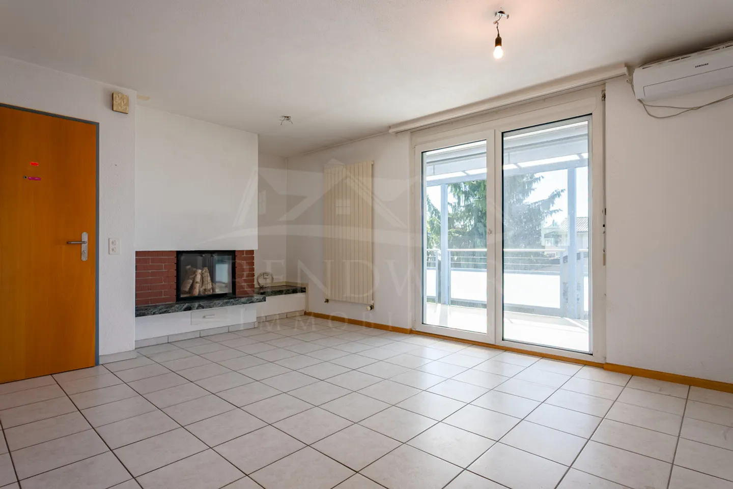 Charmante appartement 3 pièces près du centre du village à Worben - Photo 2 sur 9