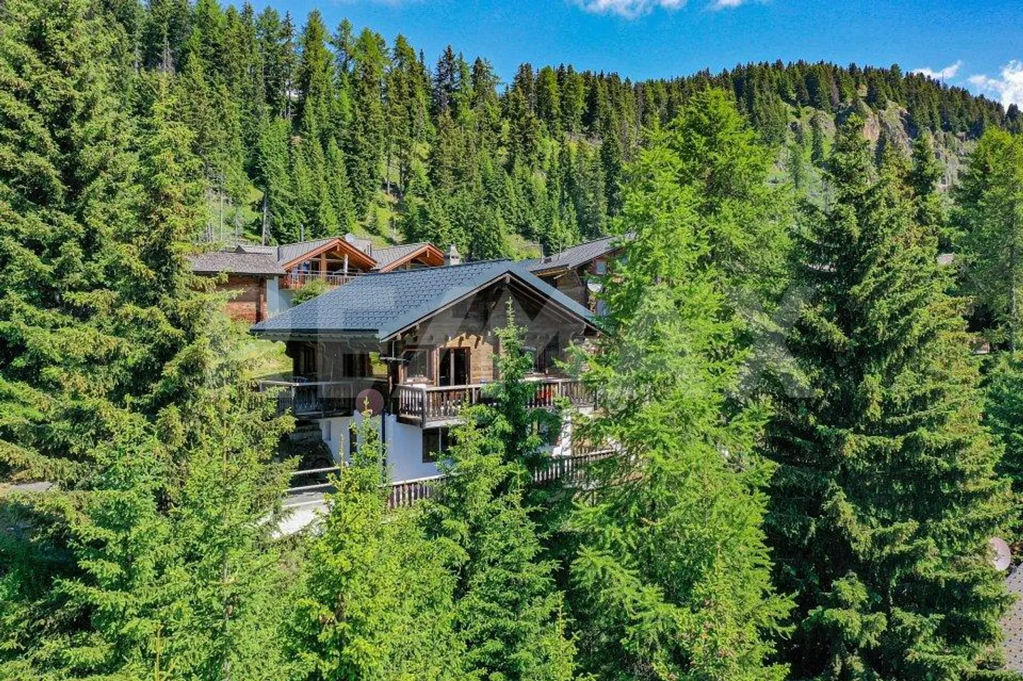 Einfamilienhaus kaufen - Foto 1 von 11