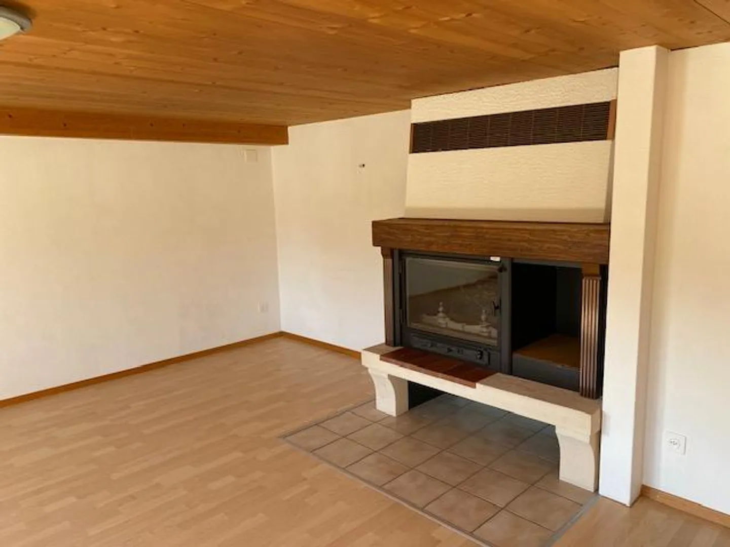 Appartement ensoleillé de 3 1/2 pièces au centre dans une maison traditionnelle d'Appenzell - Photo 6 sur 13