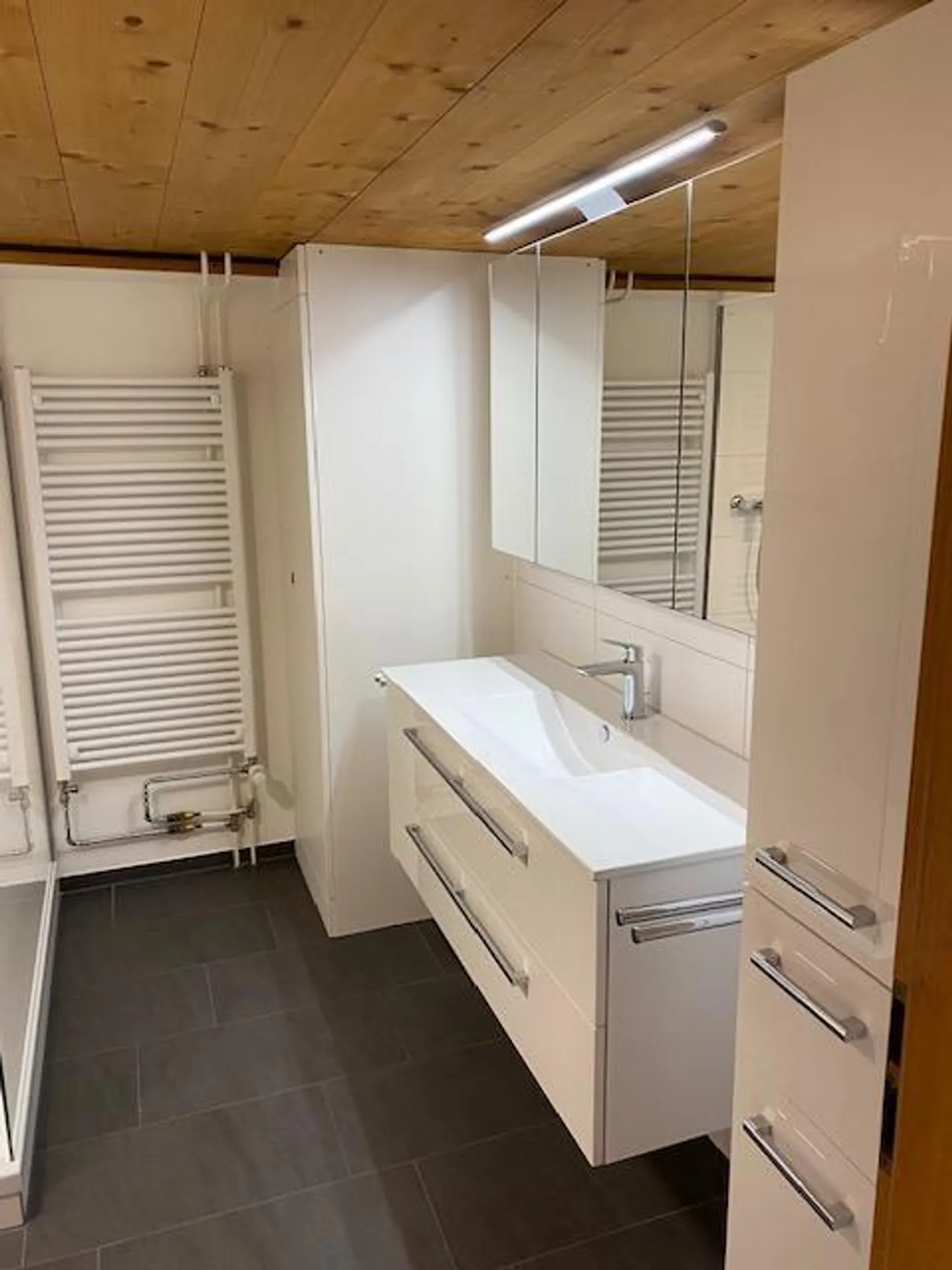 Appartement ensoleillé de 3 1/2 pièces au centre dans une maison traditionnelle d'Appenzell - Photo 12 sur 13