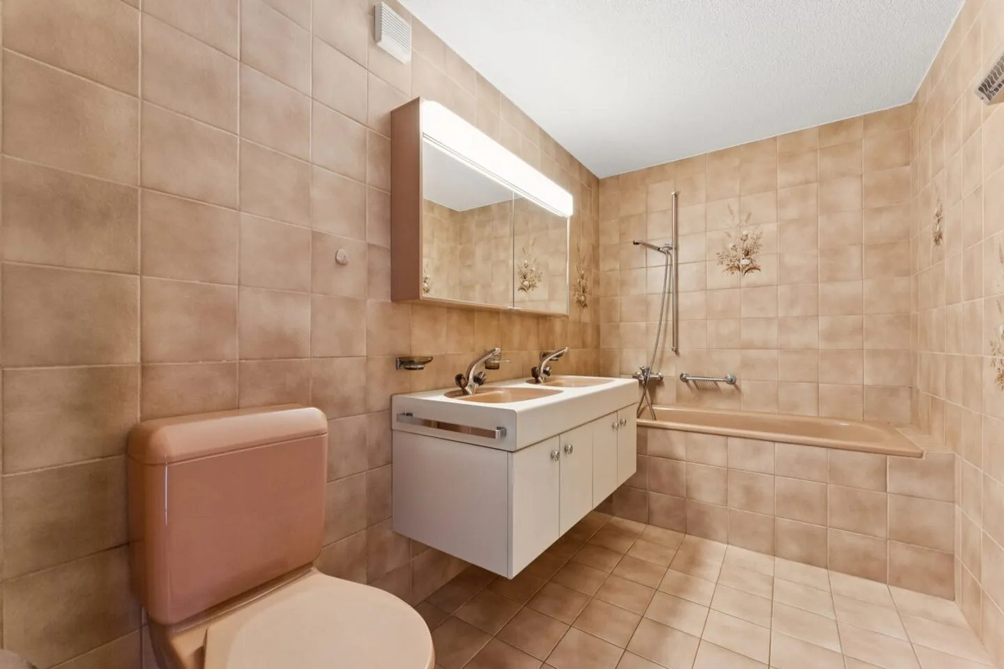 Vivere spazioso e arioso su due livelli - con galleria - Foto 4 di 7