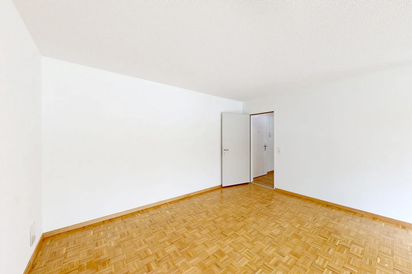 «Grosszügige und moderne Wohnung in Oberengstringen» - Foto 4 von 6