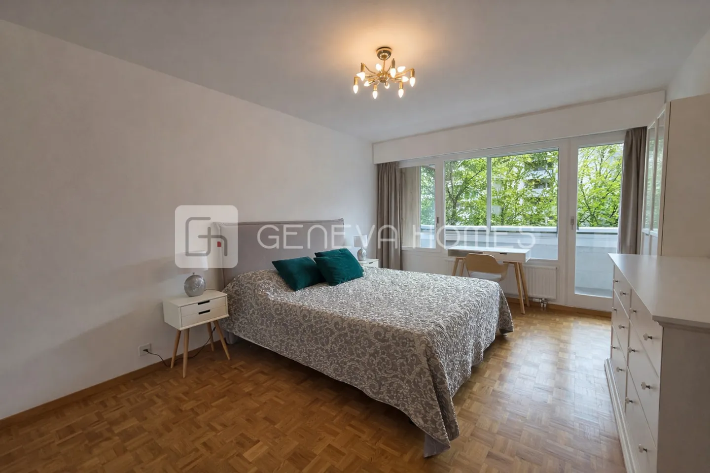 Pretty furnished apartment in Chêne-Bougeries - Photo 4 of 8