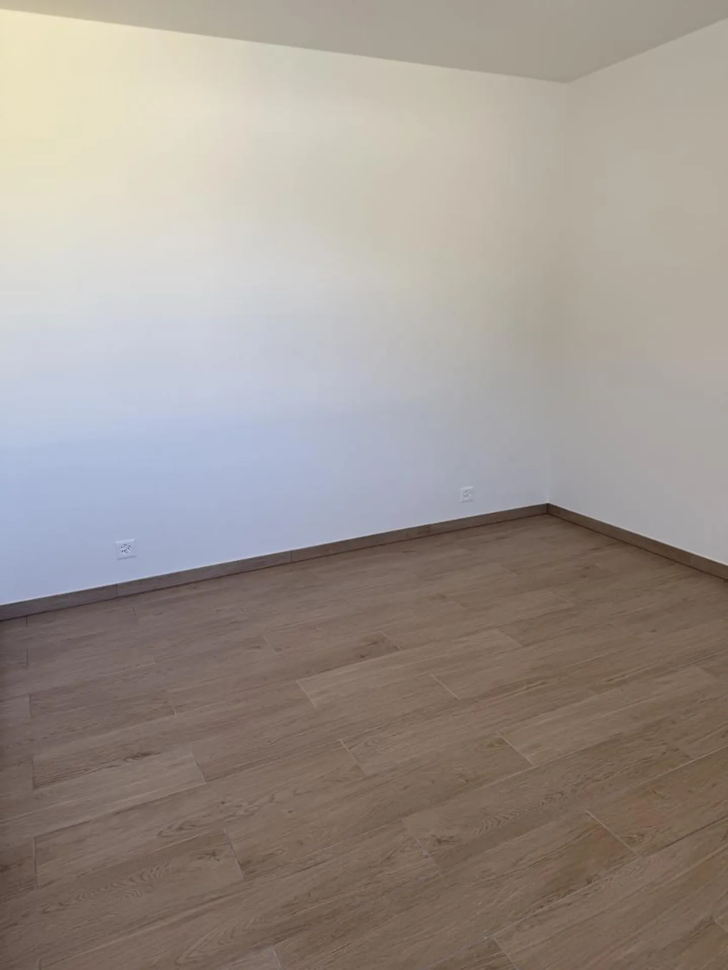 Charmant Appartement en Attique à Uvrier - Photo 4 sur 9