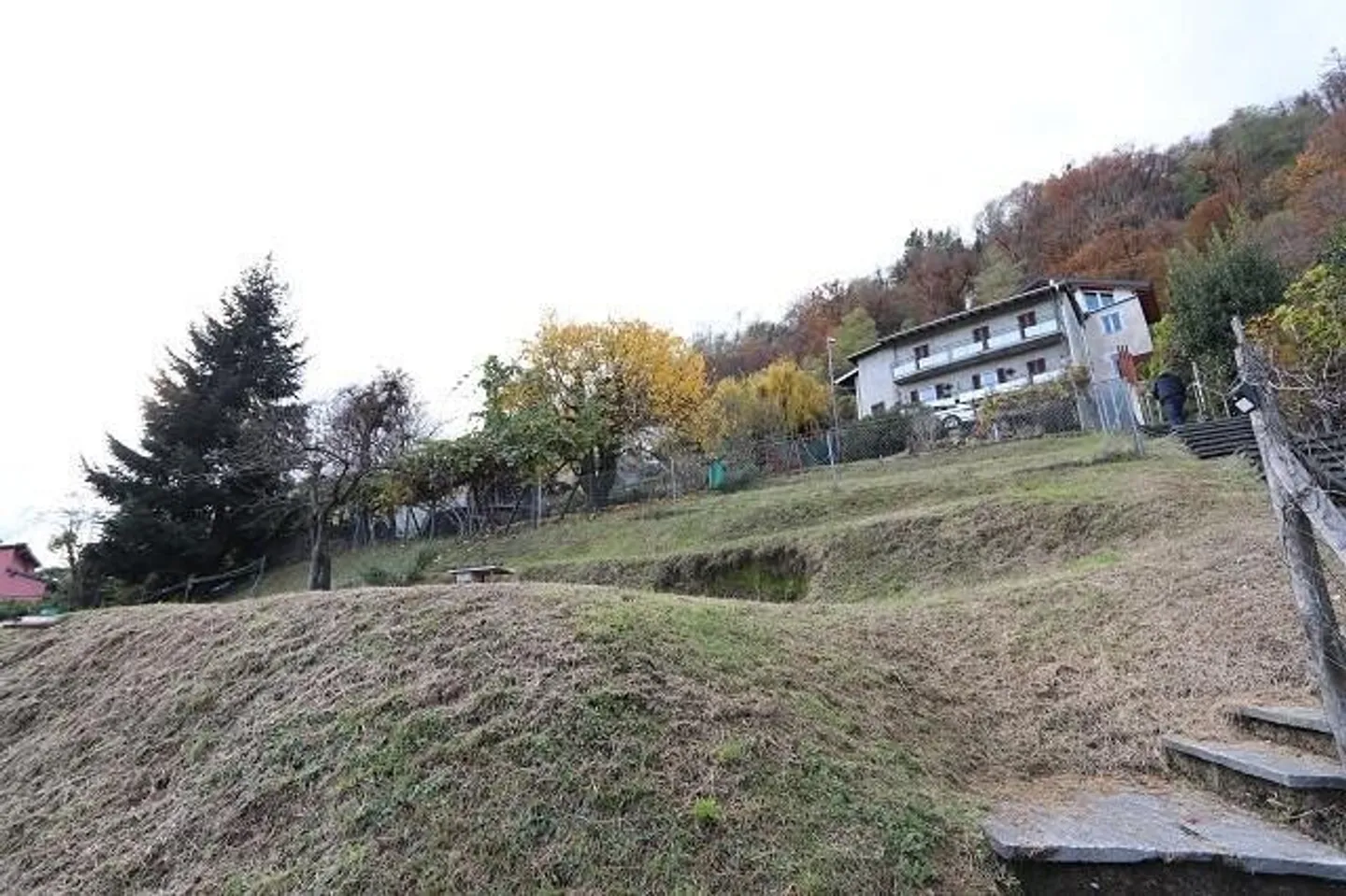 Sonniges Grundstück mit Seeblick - Foto 6 von 8