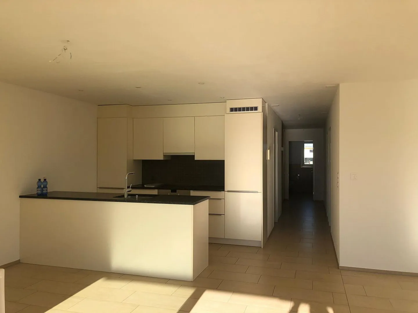 sonnige 4 1/2 Zimmer Wohnung - Foto 4 von 8