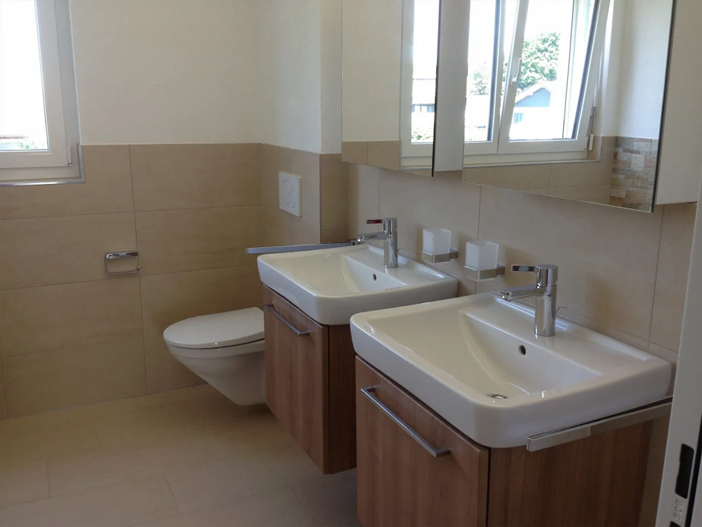 sonnige 4 1/2 Zimmer Wohnung - Foto 6 von 8