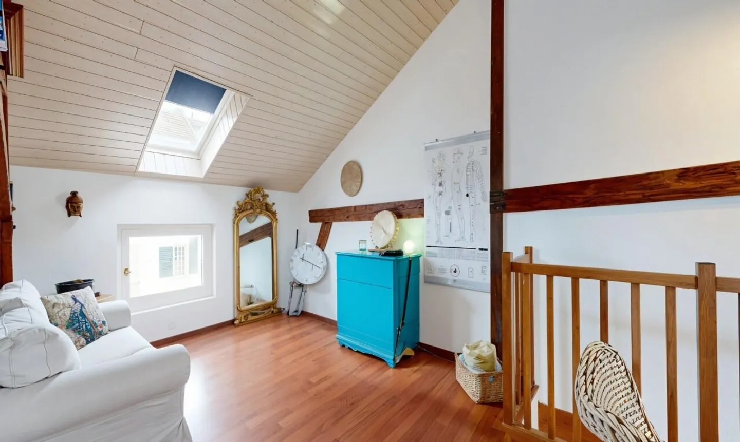 Triplex di 4.5 stanze + Studio indipendente: Investimento ideale ad Aubonne - Foto 10 di 11