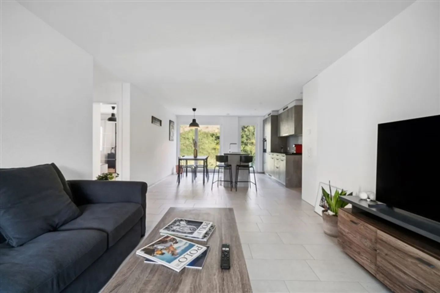 Bright 3.5-room apartment with balcony in Döttingen for sale - Photo 5 of 7