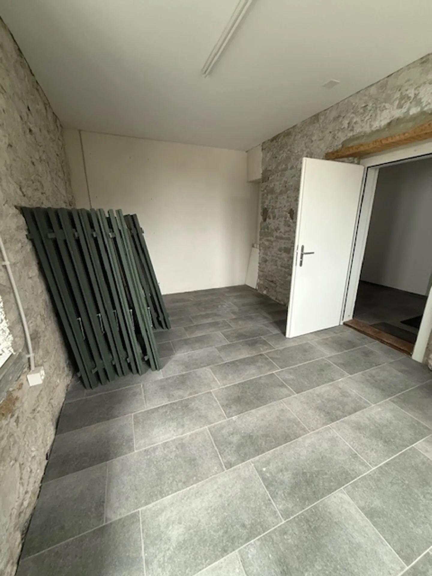 Stylish Hobby Room in Thal - Photo 4 of 5