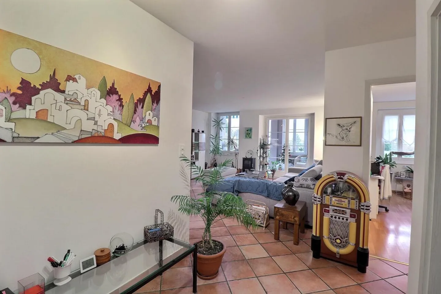 Superbo appartamento in usufrutto occupato senza affitto con piscina e vista lago - Foto 10 di 20