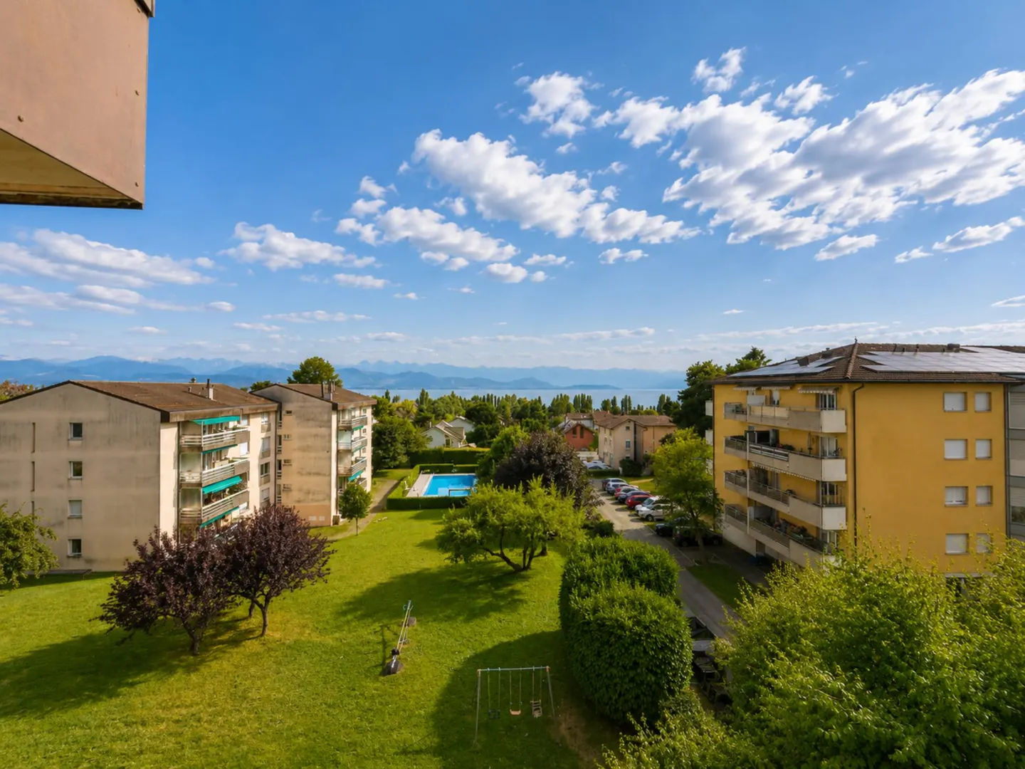 Appartement élégant avec vue sur le lac - Photo 1 sur 13