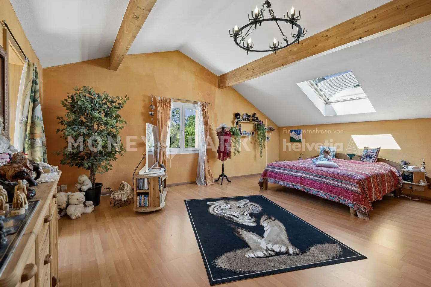 Geräumiges Einfamilienhaus mit Garten - Foto 7 von 17