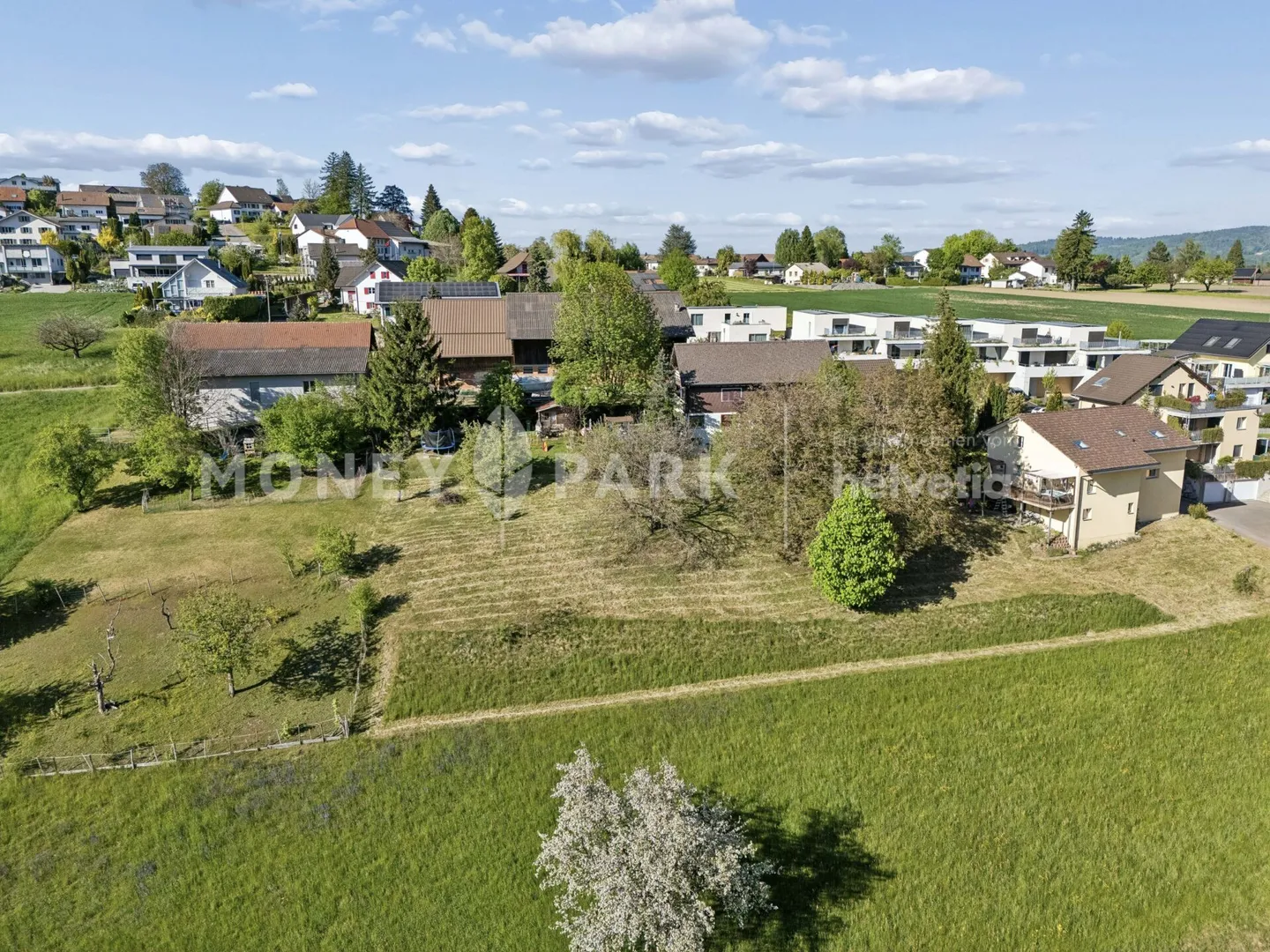 Geräumiges Einfamilienhaus mit Garten - Foto 16 von 17