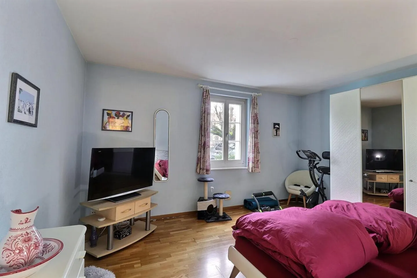 Superbo appartamento in usufrutto occupato senza affitto con piscina e vista lago - Foto 16 di 20