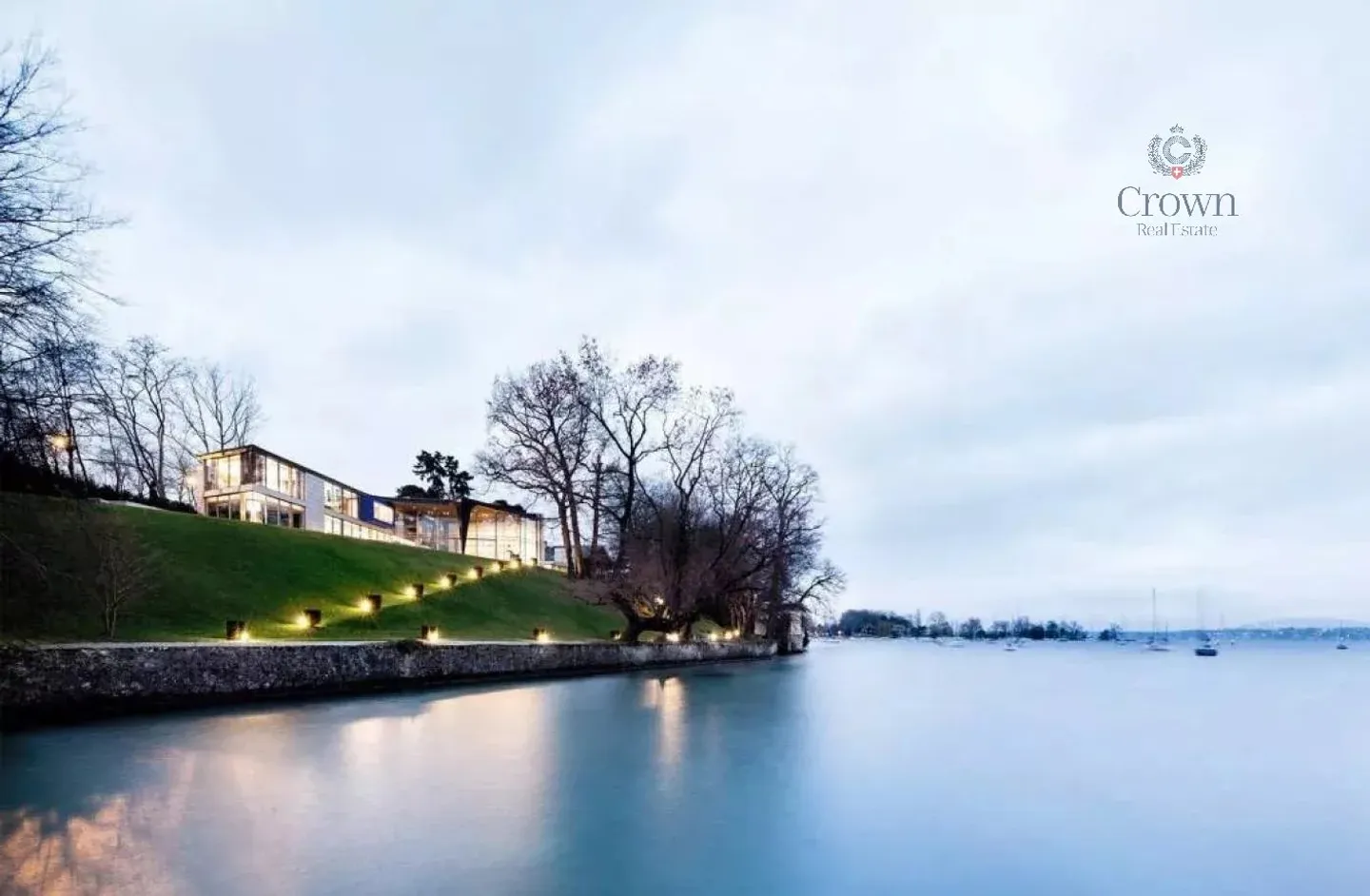 Haus mit 17 Zimmern - Foto 1 von 13