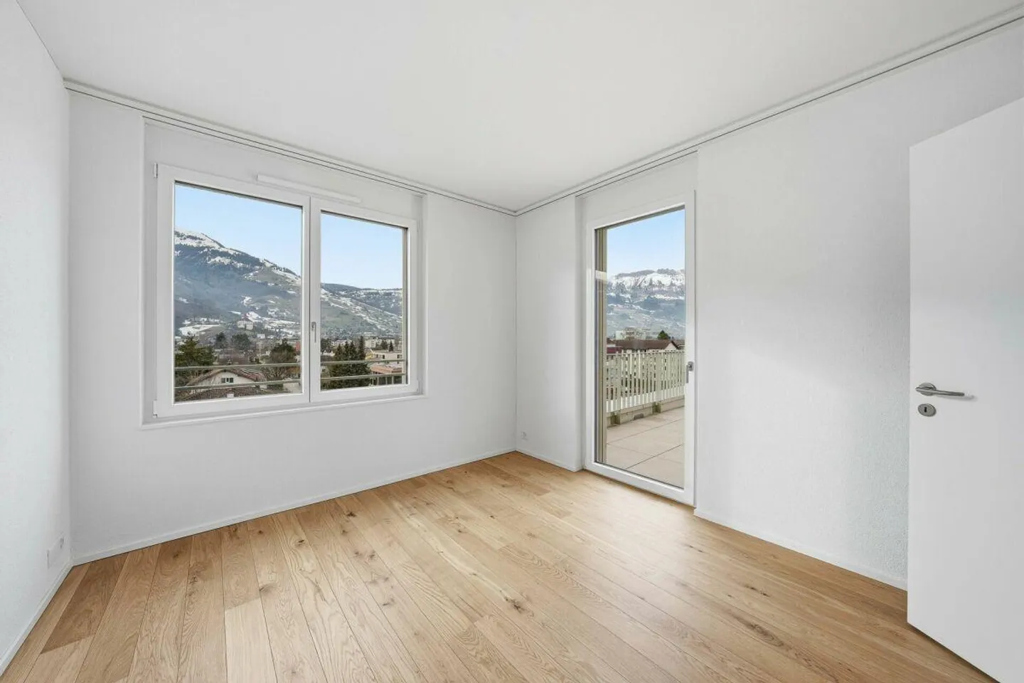 Appartamento attico elegante con vista impressionante a Buchs SG - Foto 7 di 13