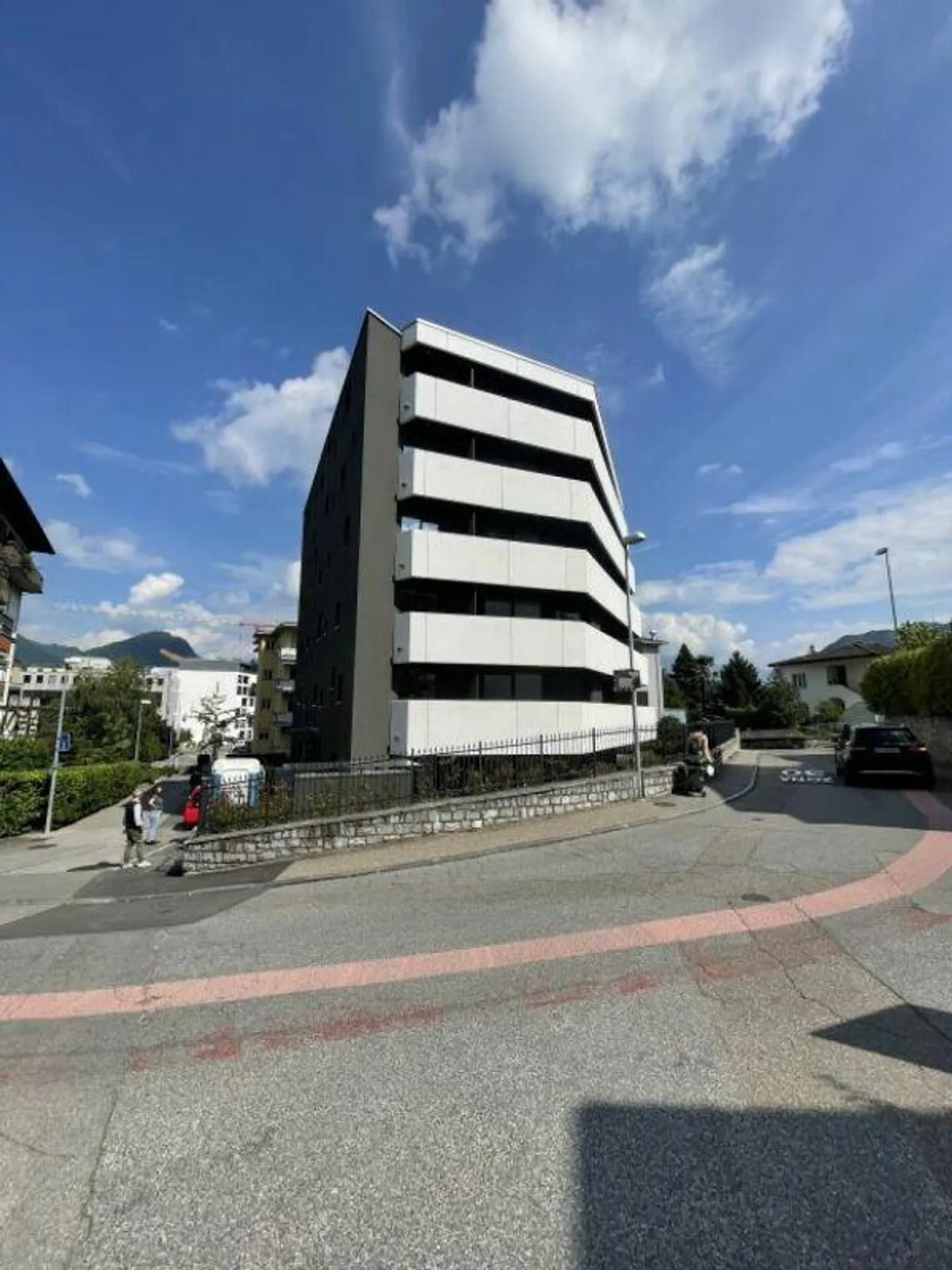 Breganzona | 1.5 Locali Arredato | Pigione 950 | Spese 100 - Foto 1 di 5